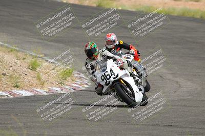 media/Jun-04-2022-WERA (Sat) [[b852bbbd55]]/Race 14 Senior Superbike Expert and Novice/